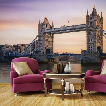 Wallpaper - Tower Bridge at dawn