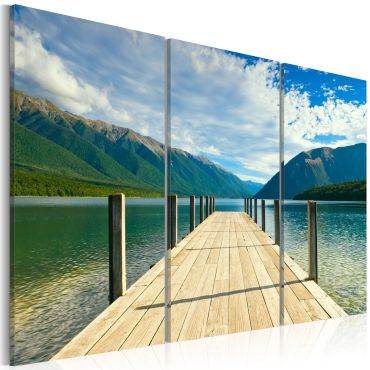 Canvas Print - A pier on the lake