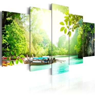 Canvas Print - Under the cover of trees