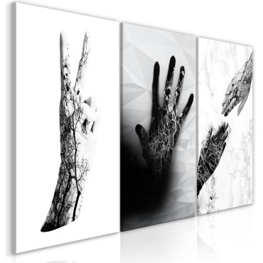 Table - Female Hands (3 Parts)
