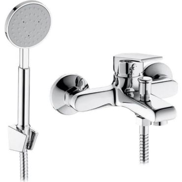 Bathroom wall battery with Pyramis Vigoro shower set