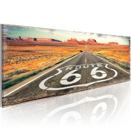 Canvas Print - Straight road