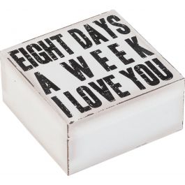 Motto storage box